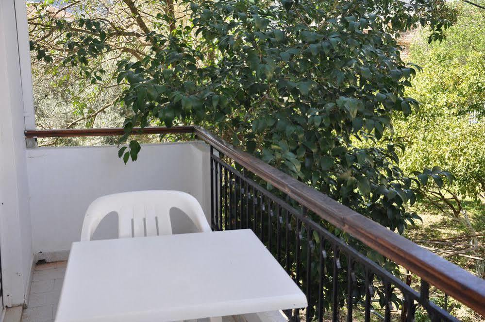 Digenis Rooms Lygia  Exterior photo